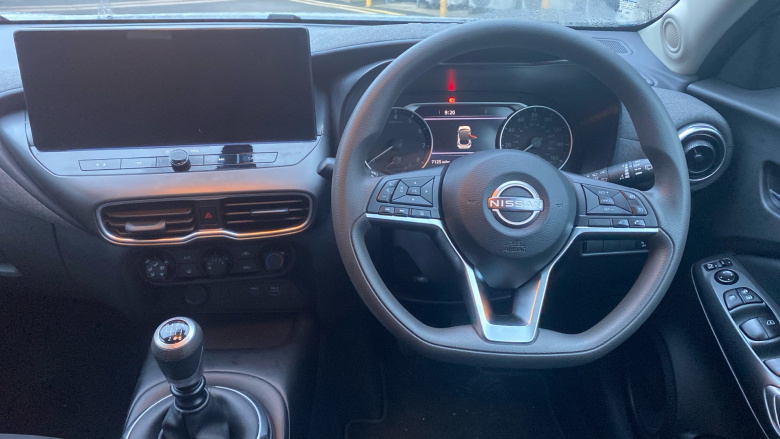 Nissan Juke 1.0 DiG-T Acenta Premium 5dr Petrol Hatchback